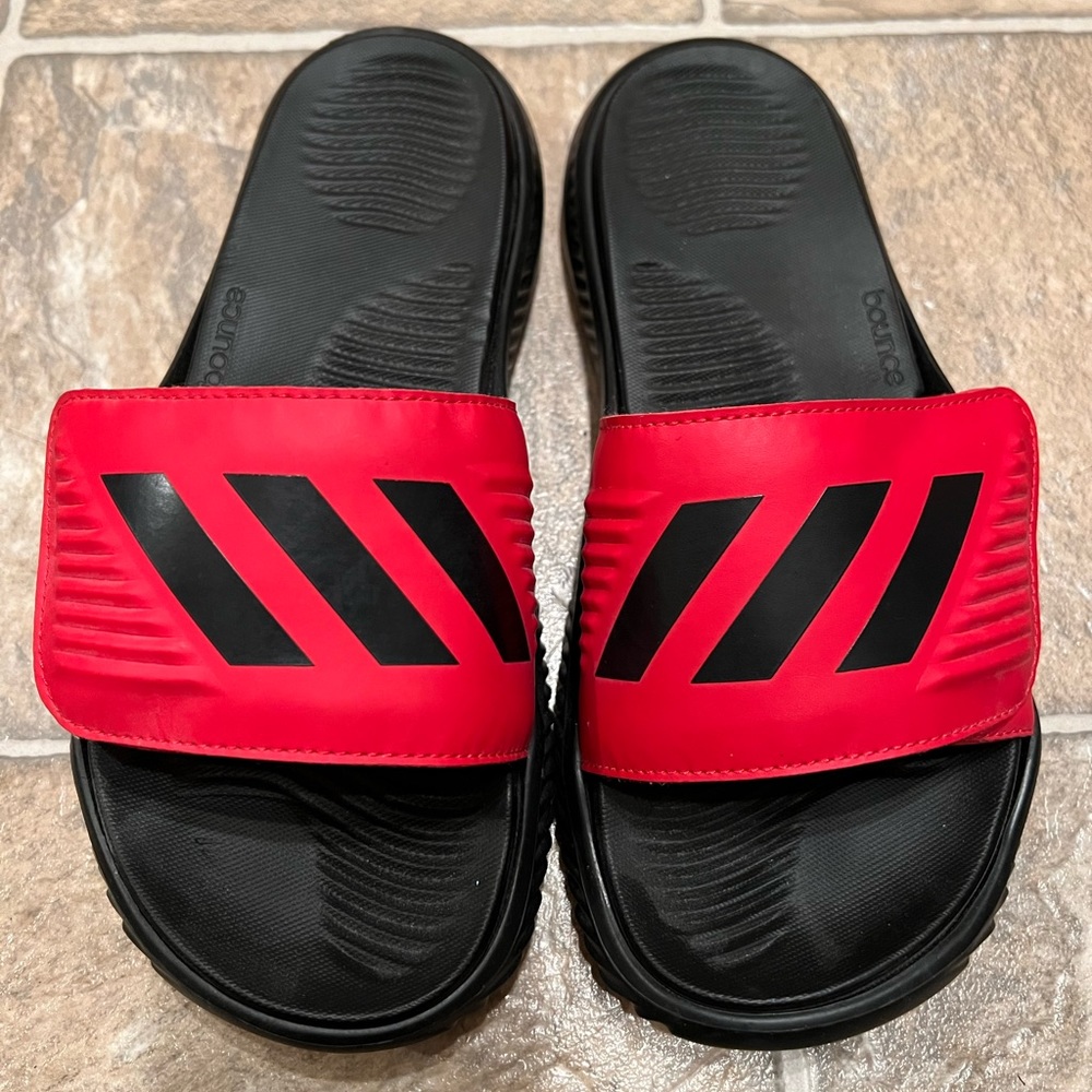 Brand New! ADIDAS Bounce slides. Red/Black, velcro. Size 6 men’s.